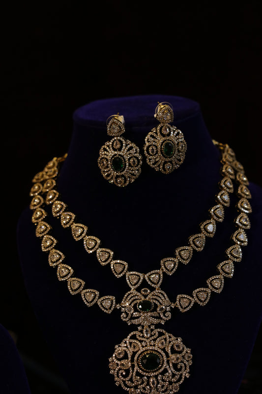 PREMIUM VICTORIAN DOUBLE LAYER NECKPIECE WITH EARRING